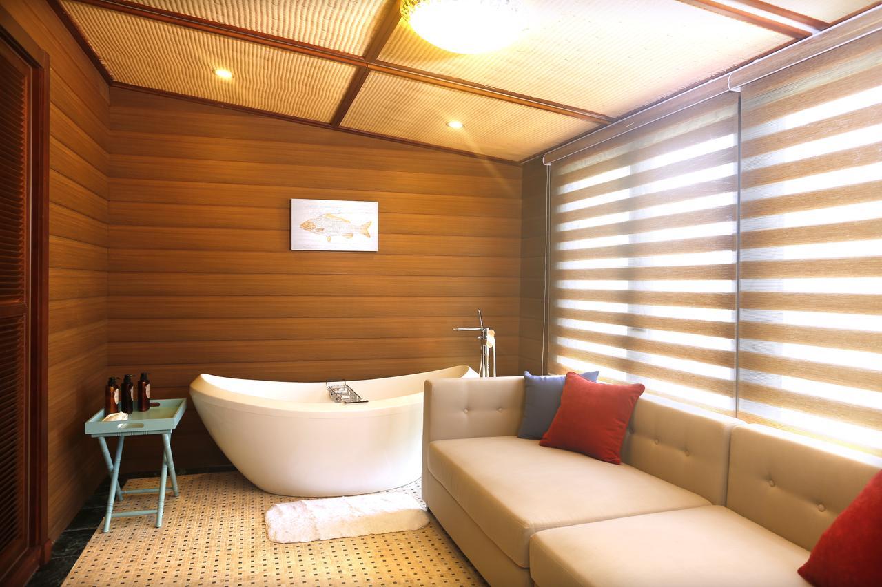 Shell Villa Apartel Resort Koror village Exterior foto
